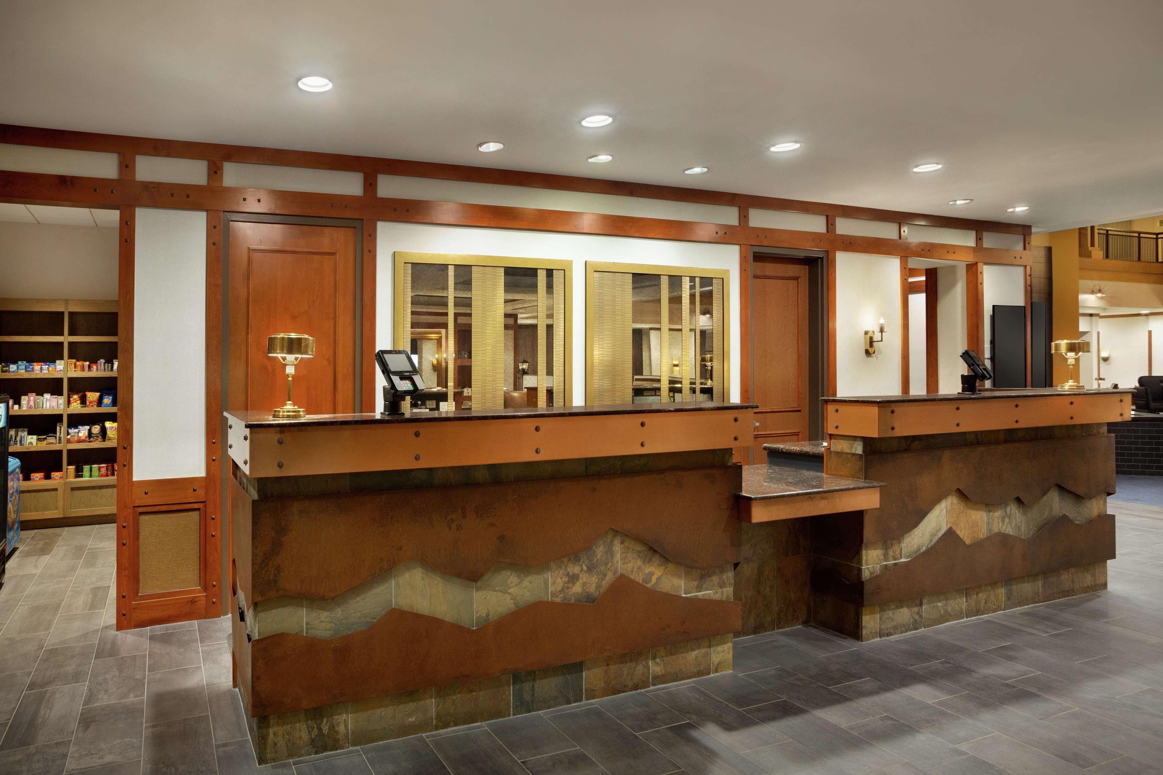 Embassy Suites By Hilton Denver International Airport Εξωτερικό φωτογραφία