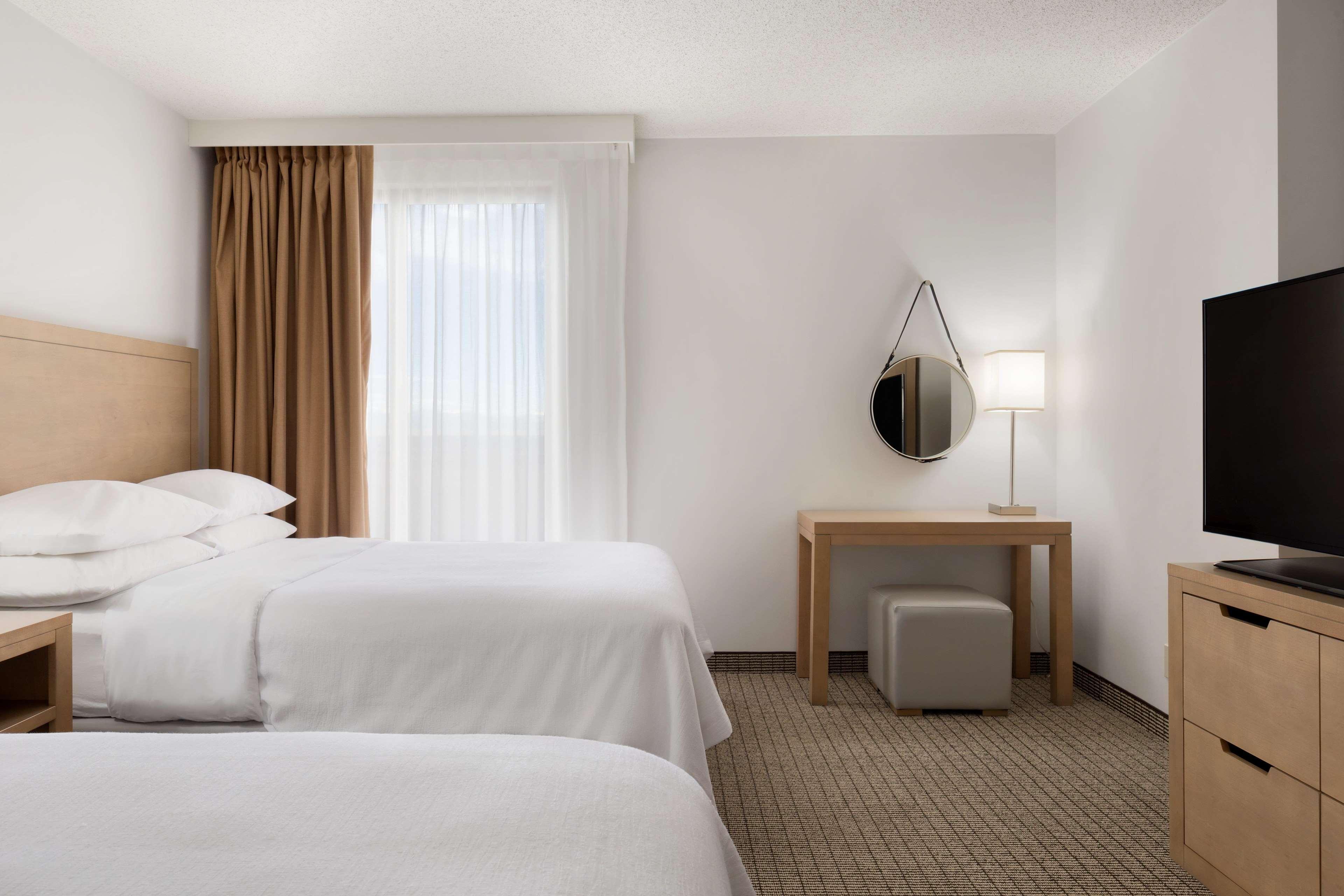 Embassy Suites By Hilton Denver International Airport Εξωτερικό φωτογραφία