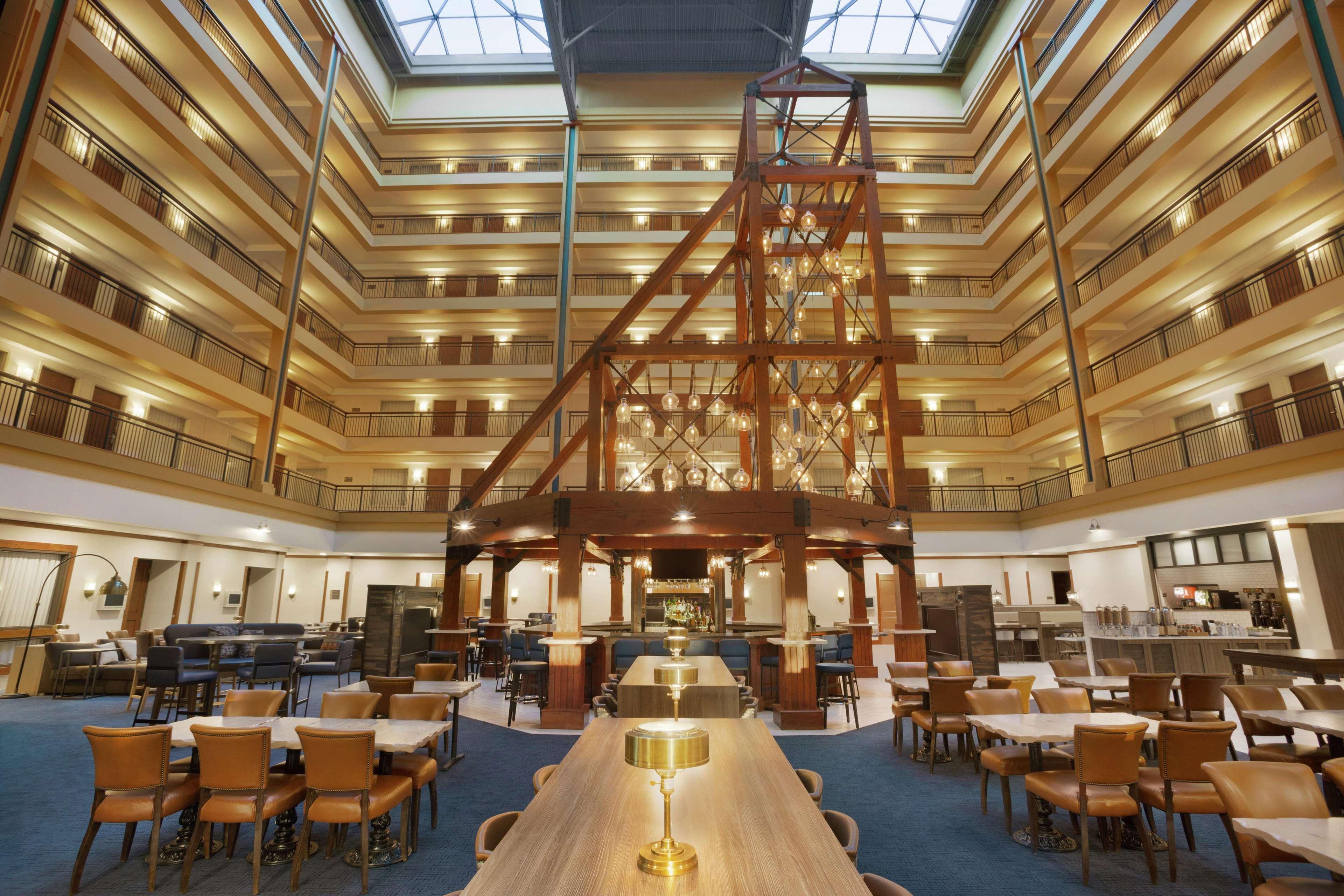 Embassy Suites By Hilton Denver International Airport Εξωτερικό φωτογραφία